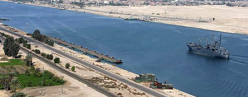 Президент Египта ввел в эксплуатацию 5 новых тоннелей через Суэцкий канал