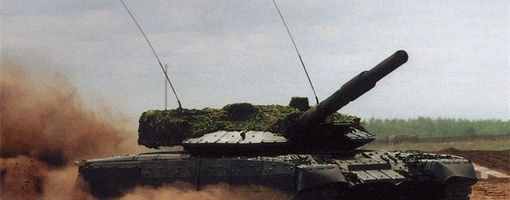 Россия в сентябре продемонстрирует танк "Армата" Египту