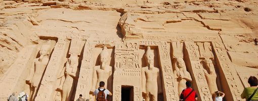 Власти Египта откроют гробницы Сети I и Нефертари для привлечения туристов
