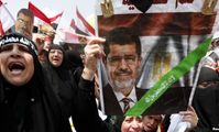 М.Мурси угрожает голодовкой в случае разгона митингов