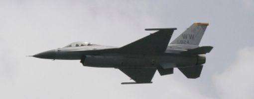 Истребитель F-16 (Fighting Falcon)